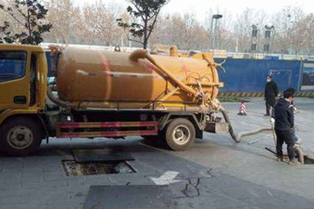 马桶堵快速疏通方法,渭滨清姜高密管道清淤-清理化粪池用什么车